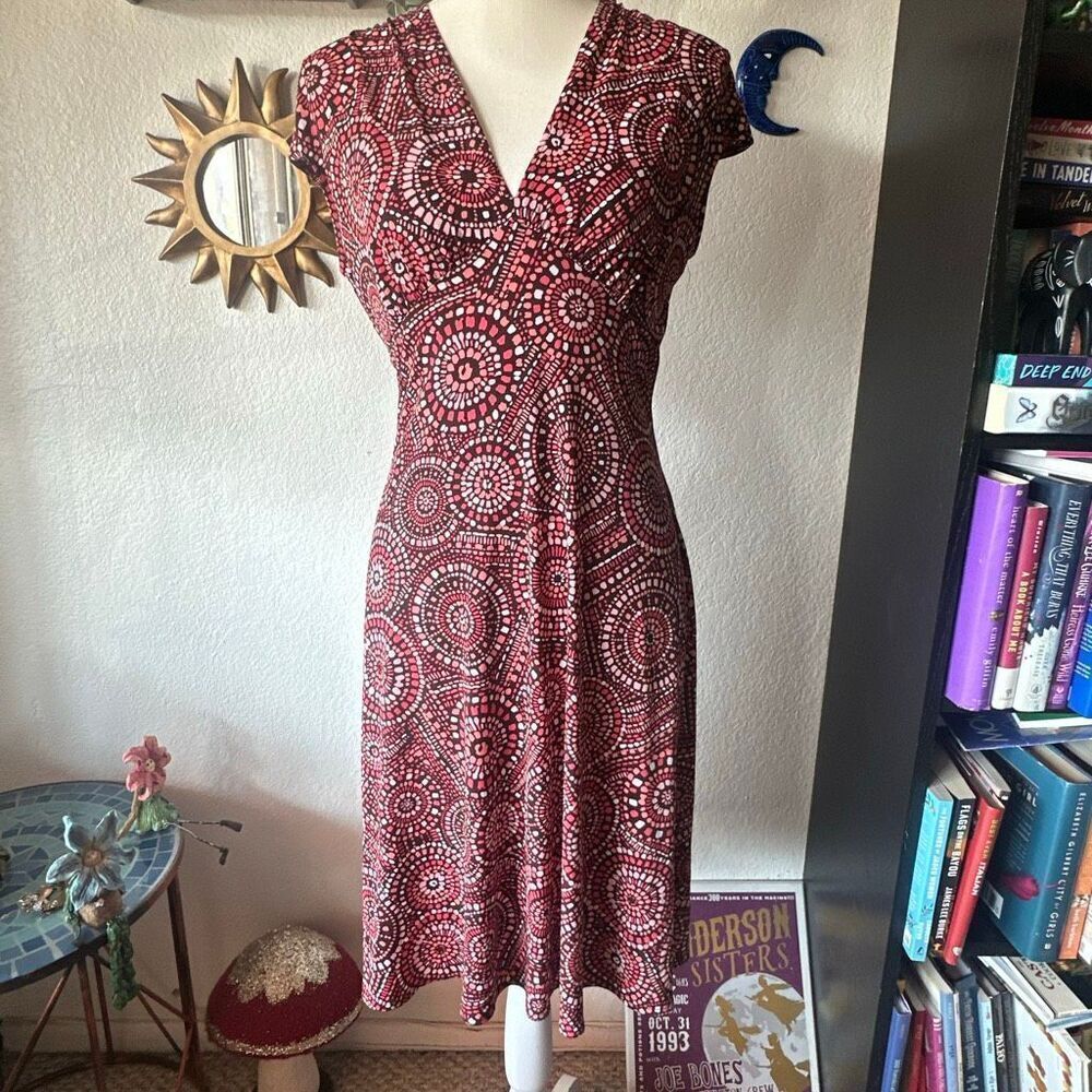 London Times Size 6 Brown & Pink Empire waist dress